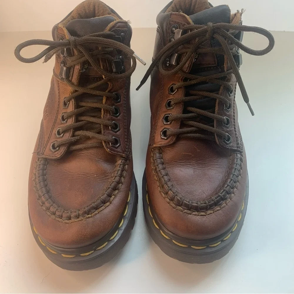 Dr. Martens Vintage 90’s Made In England Air Wair Chunky Shoes